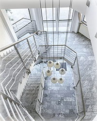 Treppenhaus klein